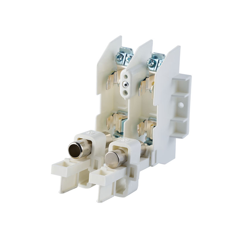 Boîte de connexion JUNW 4X 2P/4P 10*38 14*51